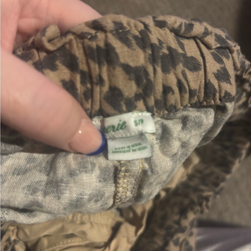 Aerie Cheetah Cargo Linen pants size SMALL - Picture 2 of 2